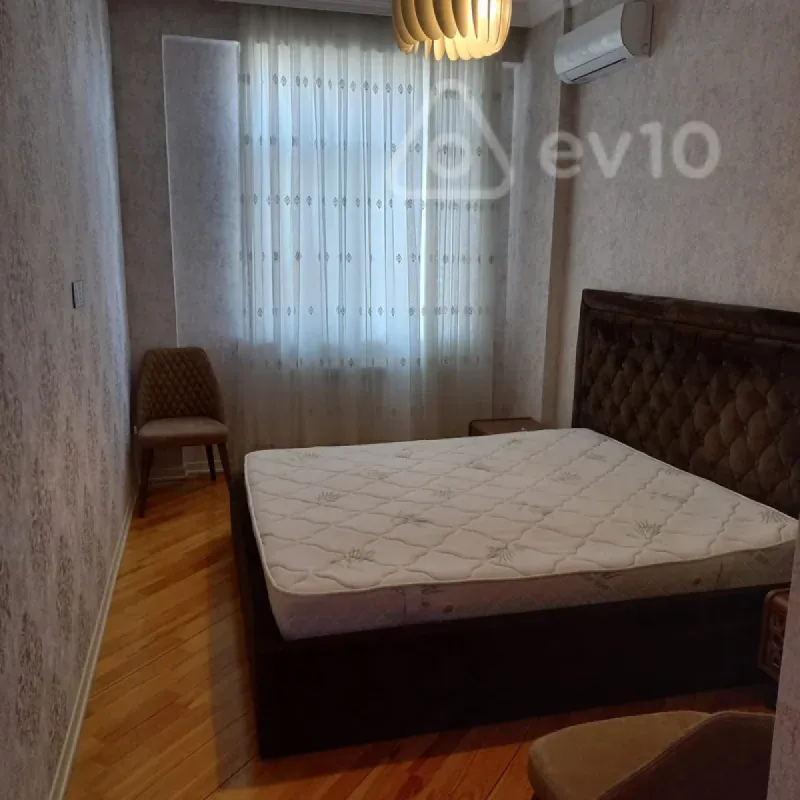 Kirayə verilir 2 otaqlı yeni tikili 88 m²
