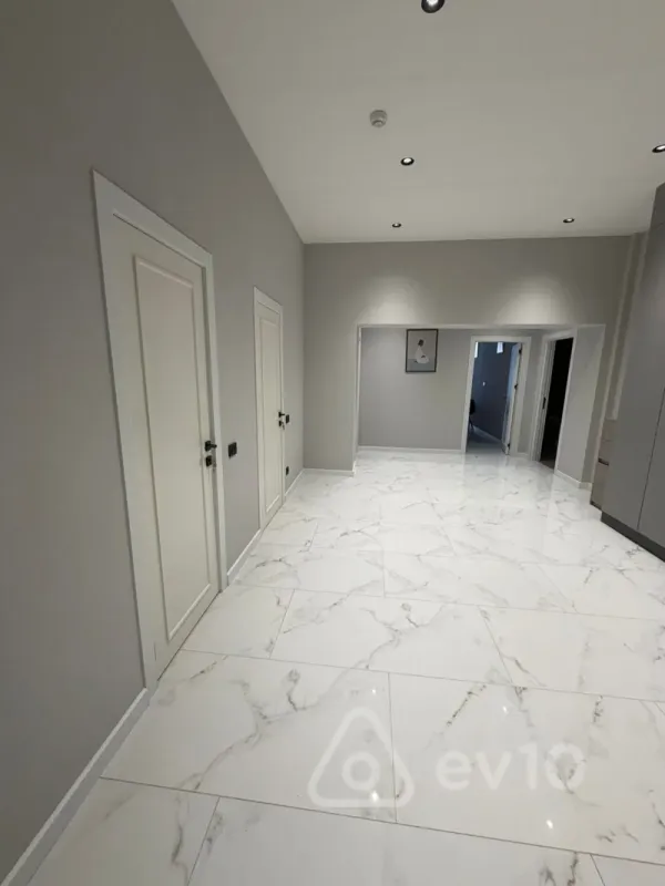 Kirayə verilir 2 otaqlı yeni tikili 120 m²