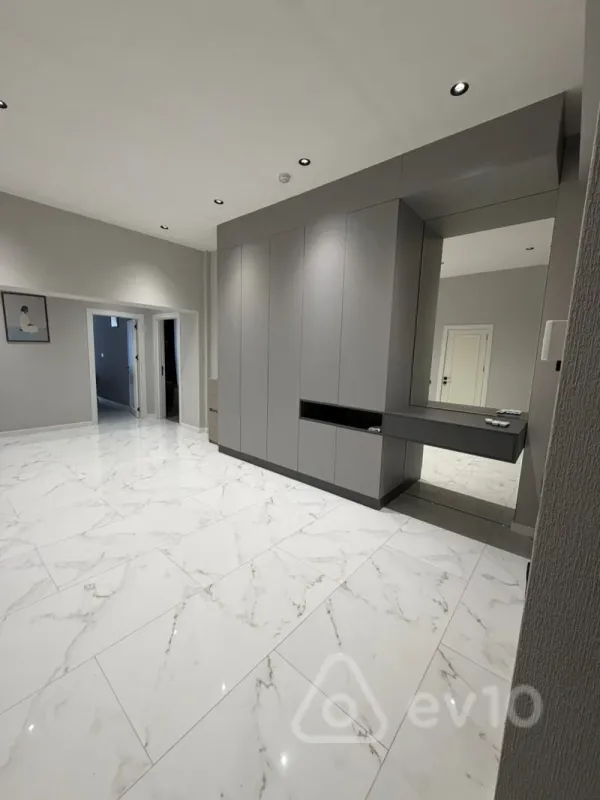 Kirayə verilir 2 otaqlı yeni tikili 120 m²