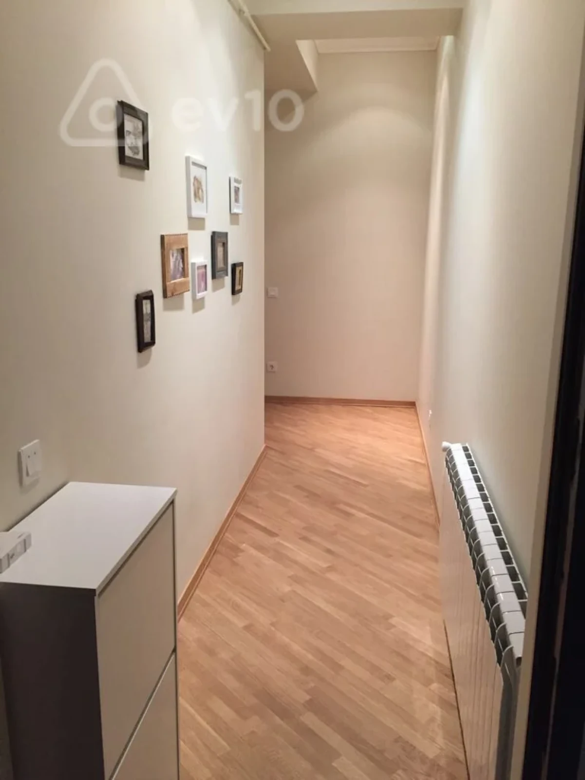 Kirayə verilir 2 otaqlı yeni tikili 70 m²