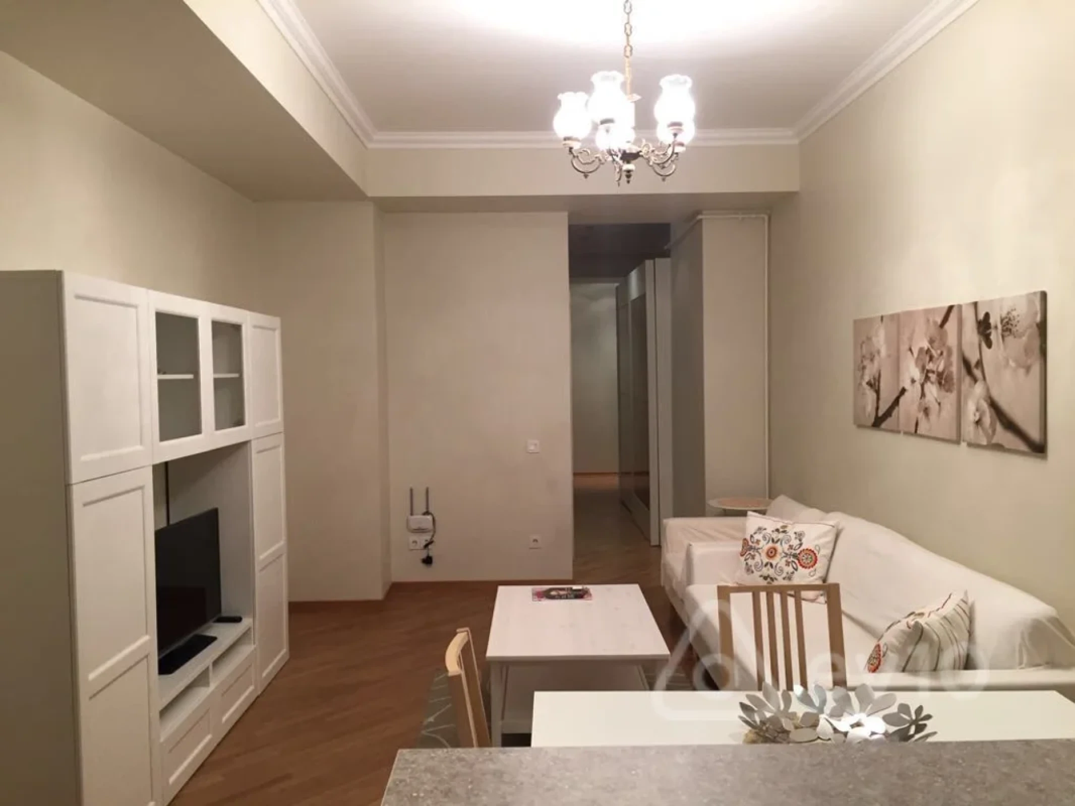 Kirayə verilir 2 otaqlı yeni tikili 70 m²