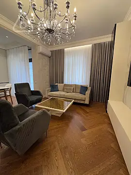 Kirayə verilir 2 otaqlı yeni tikili 86 m²
