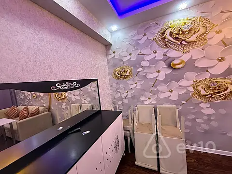 Kirayə verilir 2 otaqlı yeni tikili 65 m²