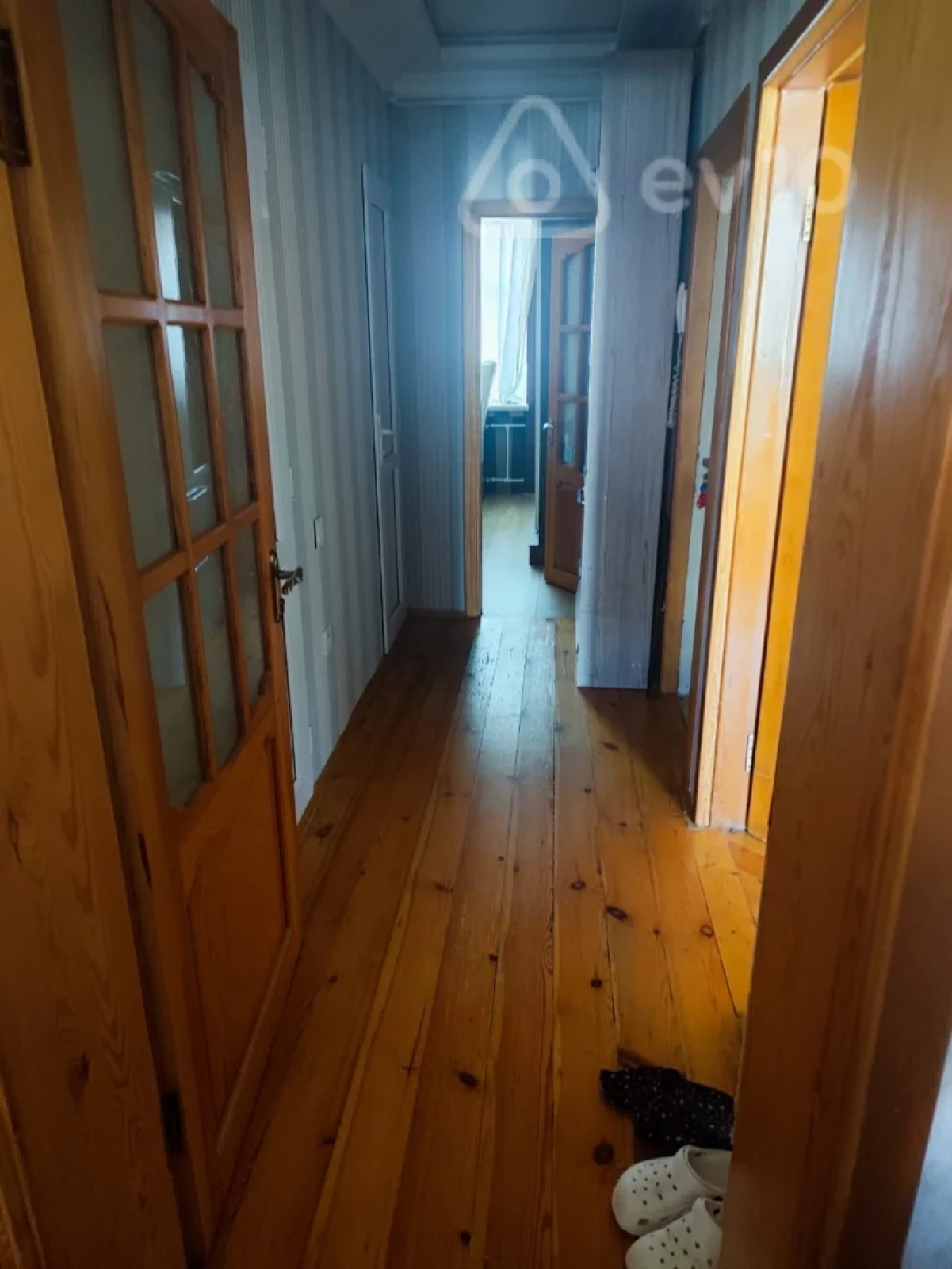 Kirayə verilir 2 otaqlı köhnə tikili 65 m²