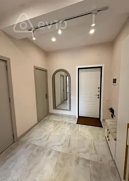 Kirayə verilir 2 otaqlı yeni tikili 60 m²