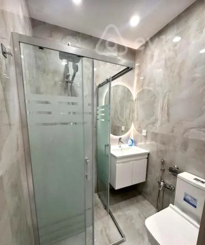 Kirayə verilir 2 otaqlı yeni tikili 60 m²
