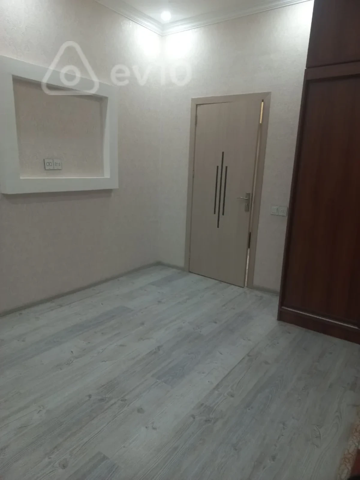 Satılır 1 otaqlı yeni tikili 45.6 m²