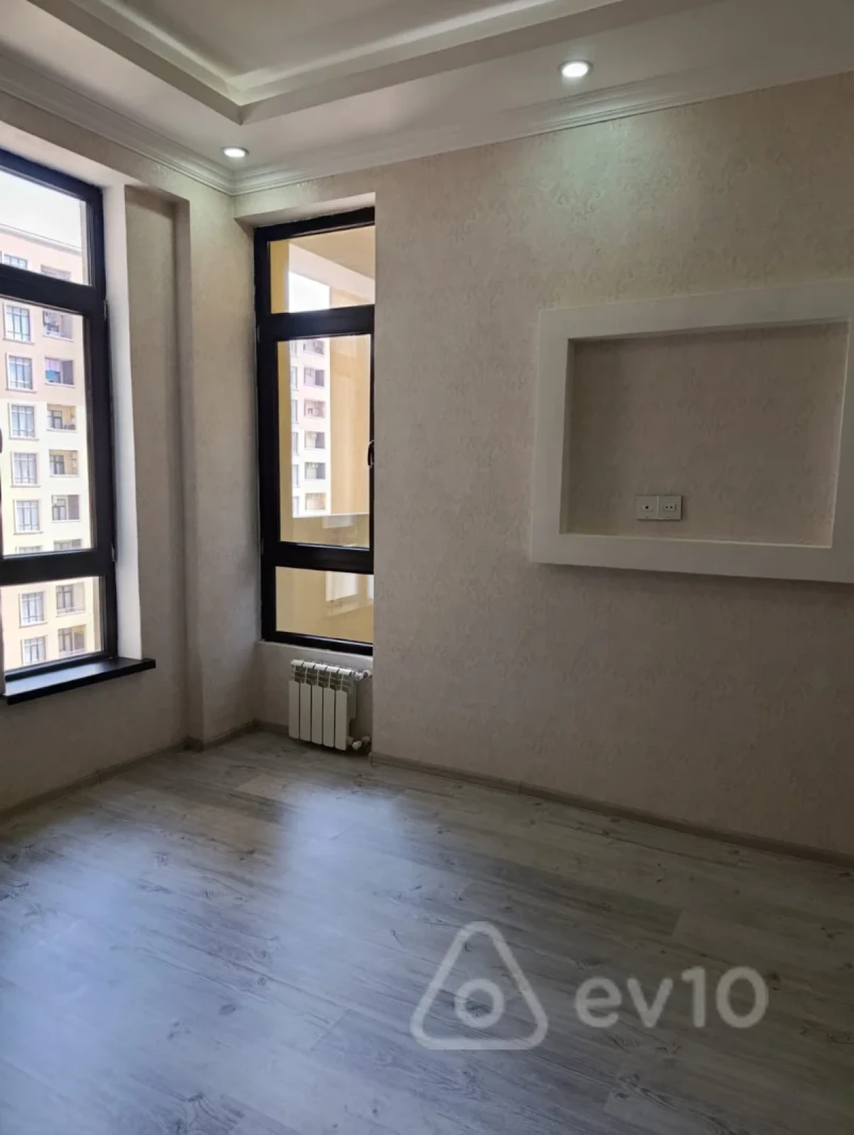 Satılır 1 otaqlı yeni tikili 45.6 m²