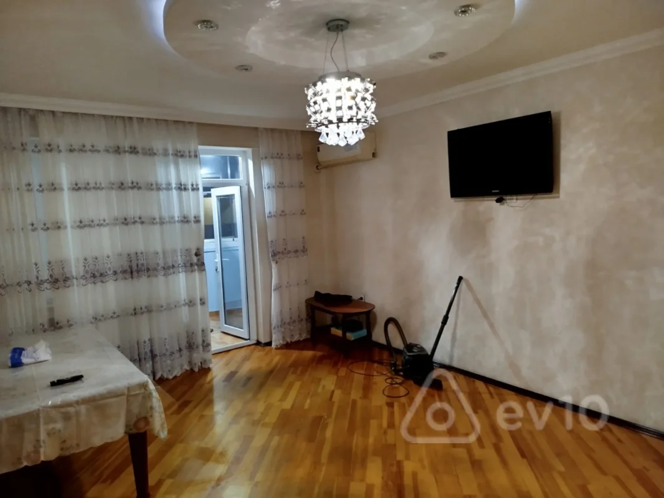 Kirayə verilir 3 otaqlı yeni tikili 85 m²