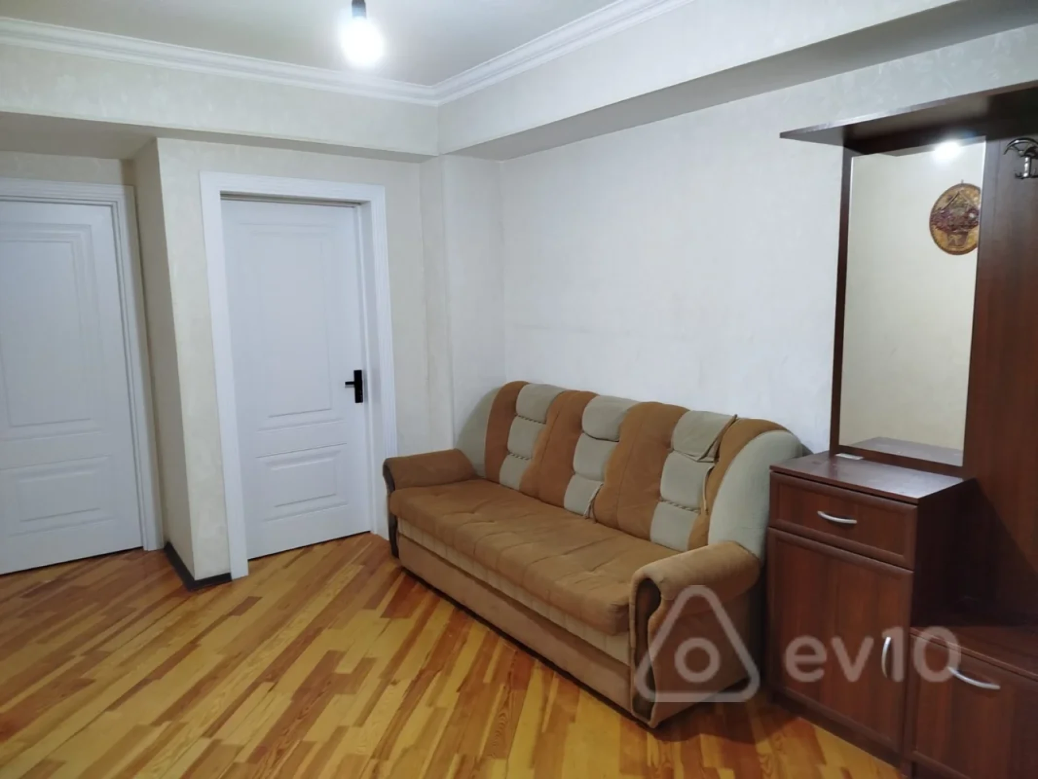 Kirayə verilir 3 otaqlı yeni tikili 85 m²