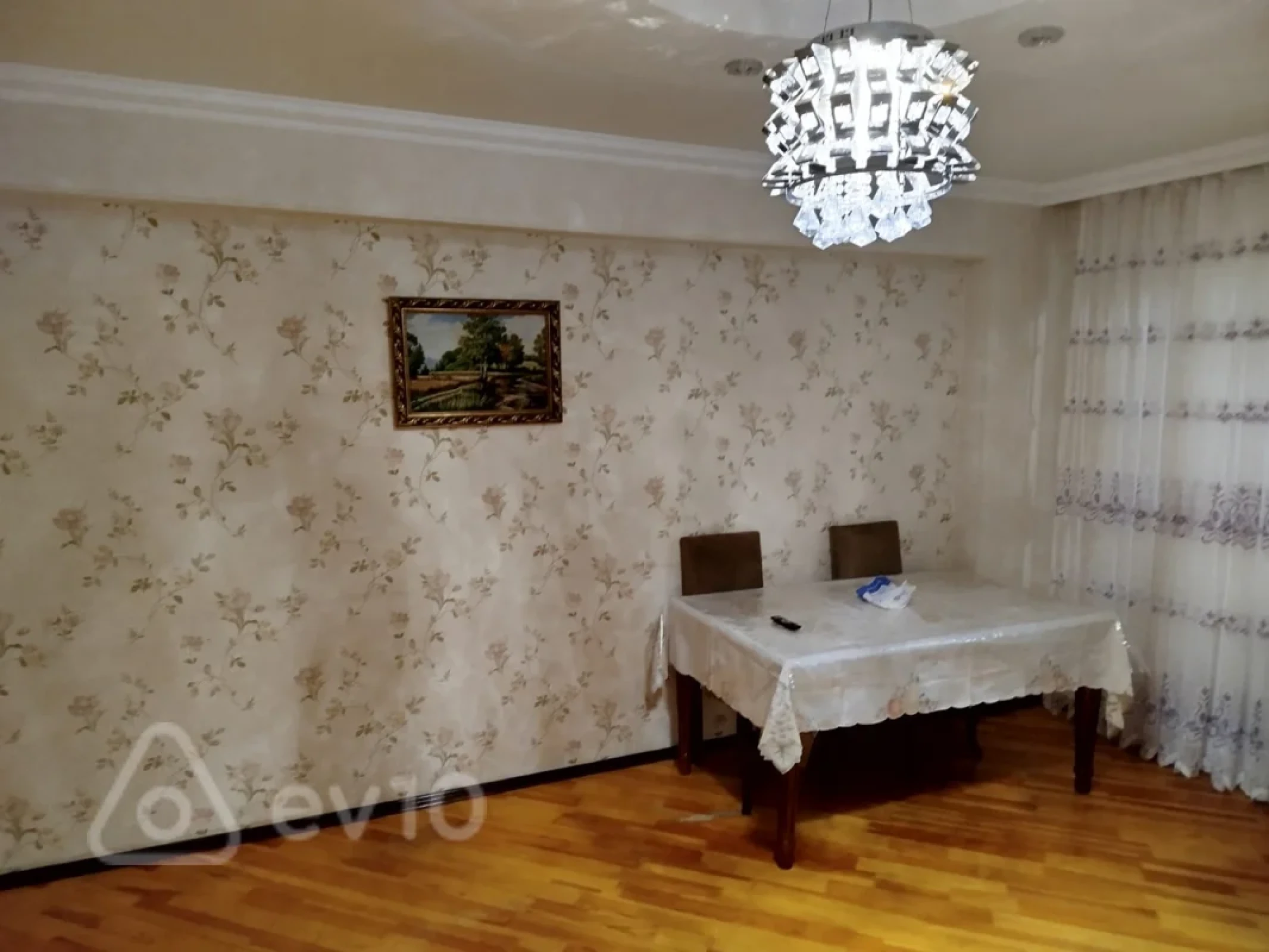 Kirayə verilir 3 otaqlı yeni tikili 85 m²