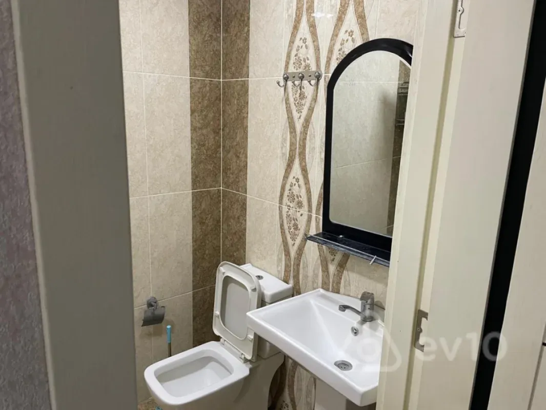 Kirayə verilir 3 otaqlı yeni tikili 100 m²