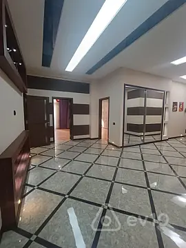 Satılır 4 otaqlı yeni tikili 170 m²