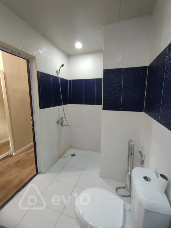 Kirayə verilir 2 otaqlı yeni tikili 95 m²