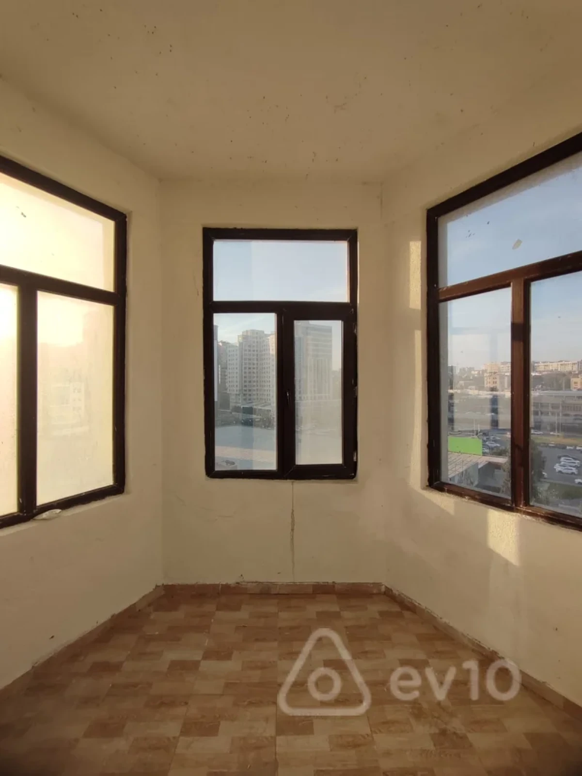 Kirayə verilir 2 otaqlı yeni tikili 95 m²