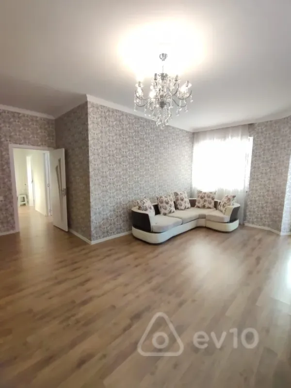 Kirayə verilir 2 otaqlı yeni tikili 95 m²