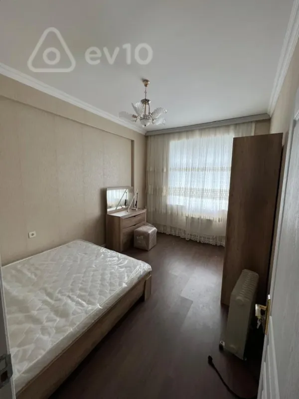 Satılır 3 otaqlı yeni tikili 93 m²