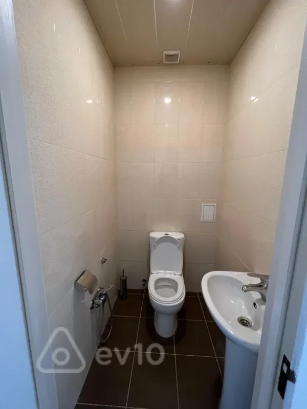 Satılır 3 otaqlı yeni tikili 93 m²