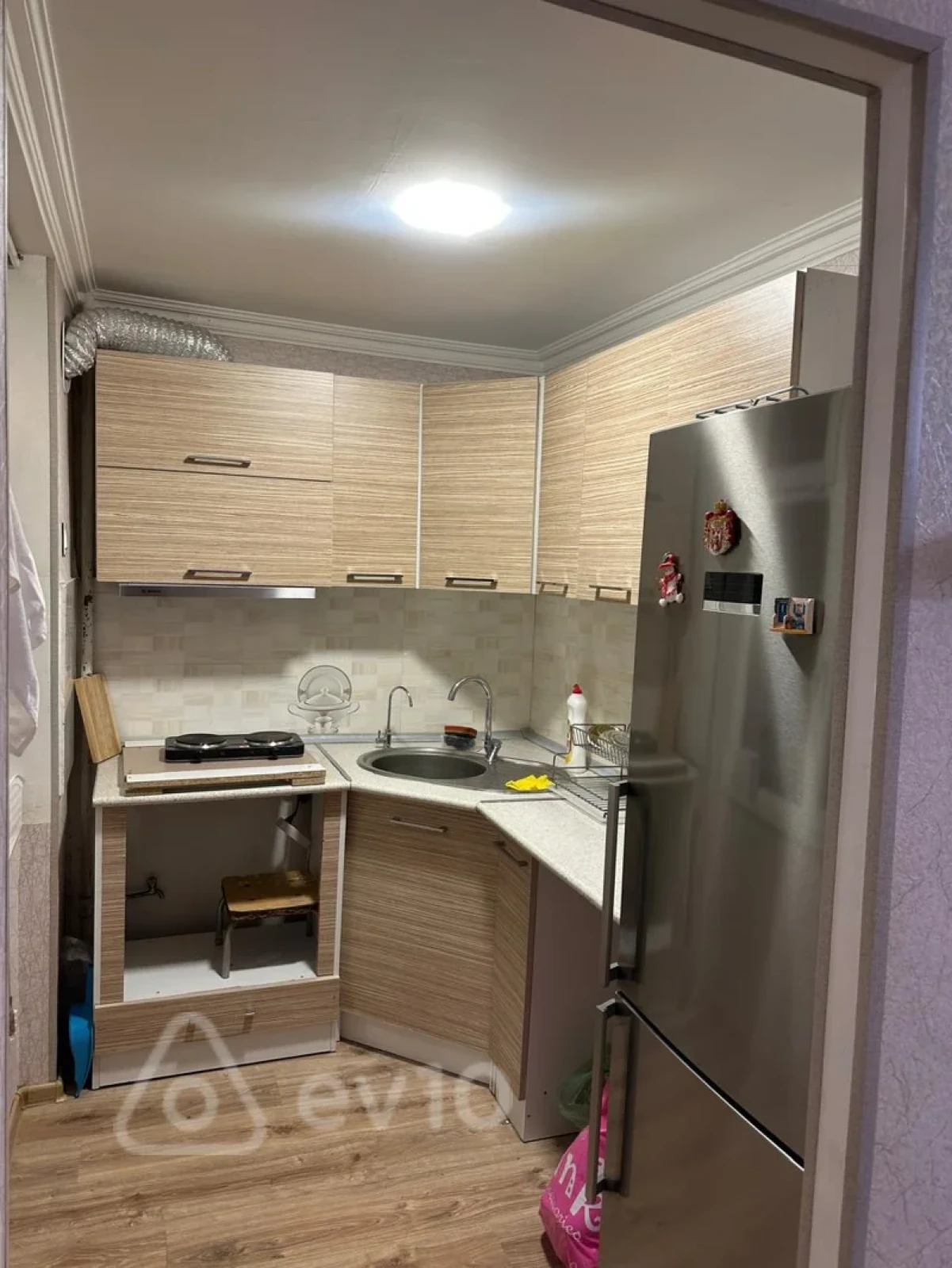 Kirayə verilir 2 otaqlı köhnə tikili 40 m²