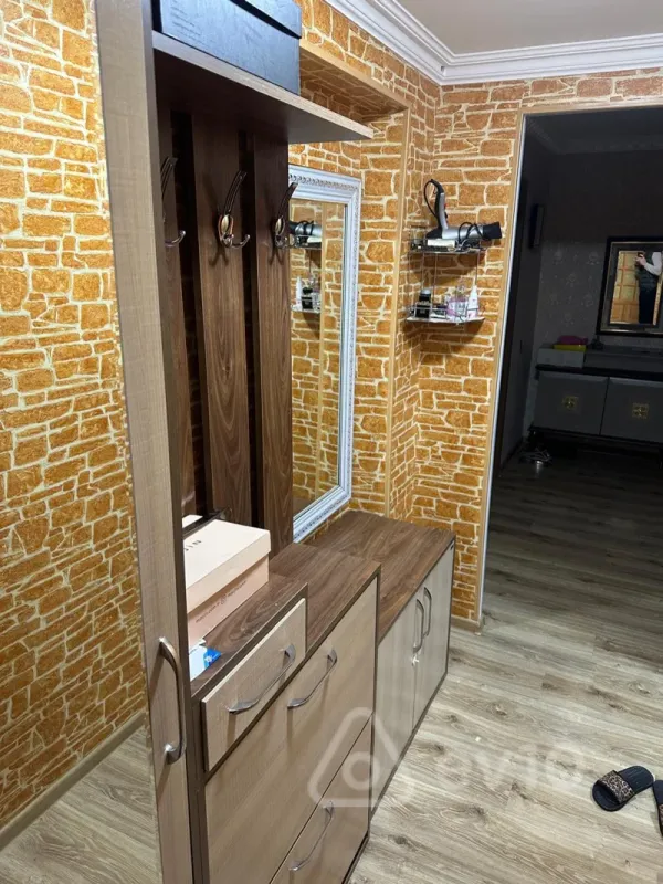 Kirayə verilir 2 otaqlı köhnə tikili 40 m²