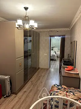 Kirayə verilir 2 otaqlı köhnə tikili 40 m²