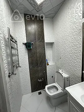 Kirayə verilir 2 otaqlı yeni tikili 80 m²