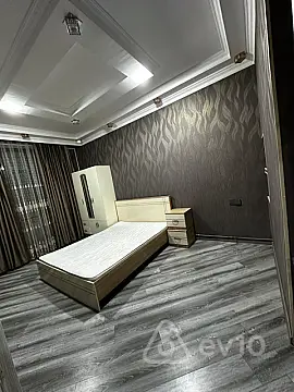 Kirayə verilir 2 otaqlı yeni tikili 80 m²