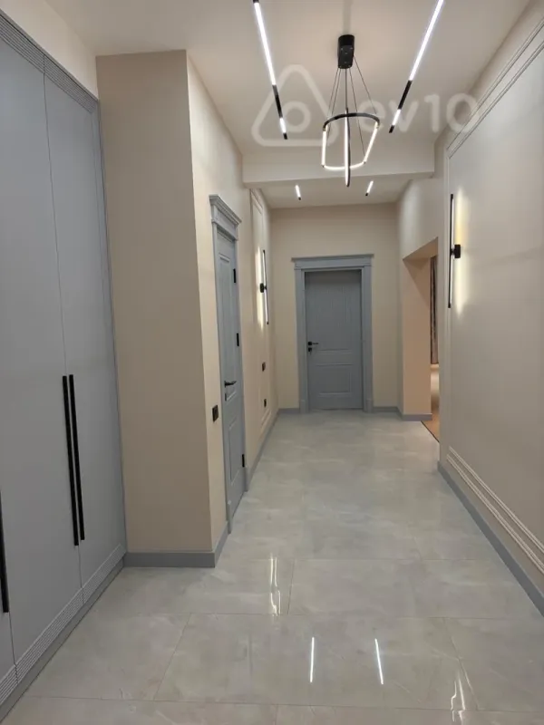 Satılır 4 otaqlı yeni tikili 117 m²