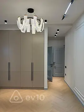Satılır 4 otaqlı yeni tikili 117 m²