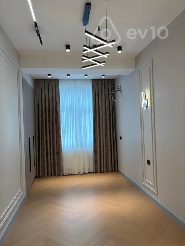 Satılır 4 otaqlı yeni tikili 117 m²