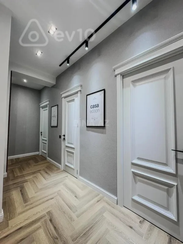 Kirayə verilir 2 otaqlı yeni tikili 65 m²