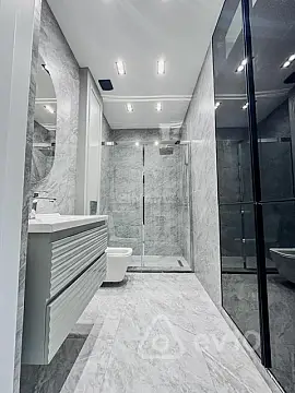 Kirayə verilir 2 otaqlı yeni tikili 65 m²