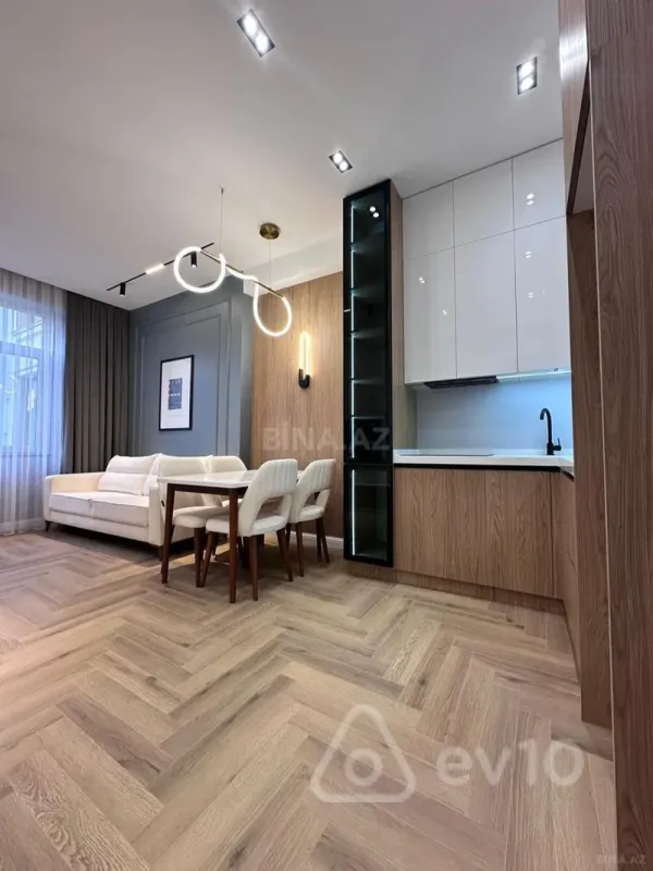 Kirayə verilir 2 otaqlı yeni tikili 65 m²