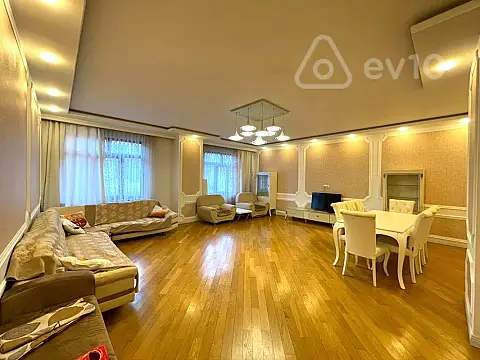 Kirayə verilir 4 otaqlı yeni tikili 180 m² — Bakı, Nərimanov 4 otaq 180.00 m²