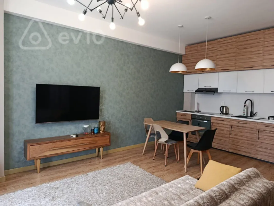 Kirayə verilir 2 otaqlı yeni tikili 50 m²