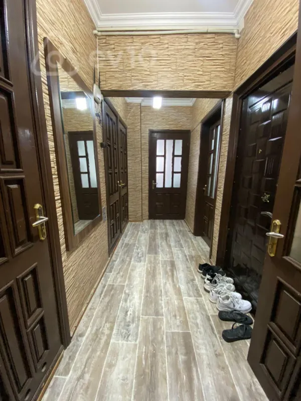 Kirayə verilir 2 otaqlı köhnə tikili 70 m²