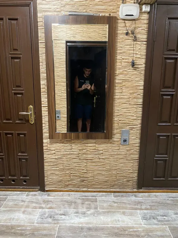 Kirayə verilir 2 otaqlı köhnə tikili 70 m²