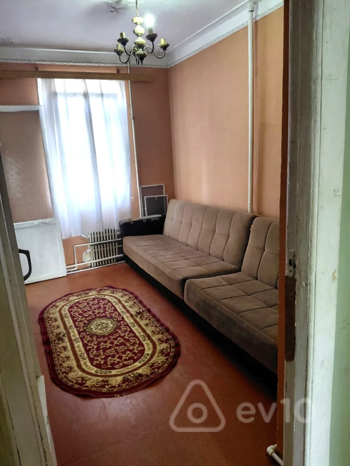 Kirayə verilir 3 otaqlı köhnə tikili 55 m²