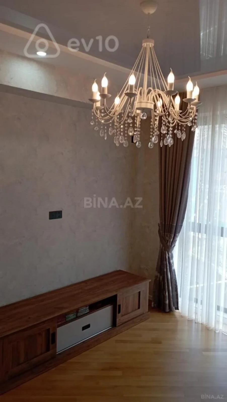 Kirayə verilir 2 otaqlı yeni tikili 45 m²
