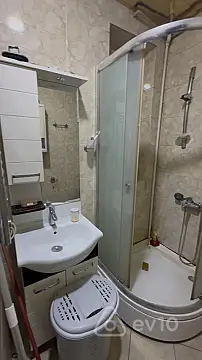 Kirayə verilir 3 otaqlı köhnə tikili 70 m²