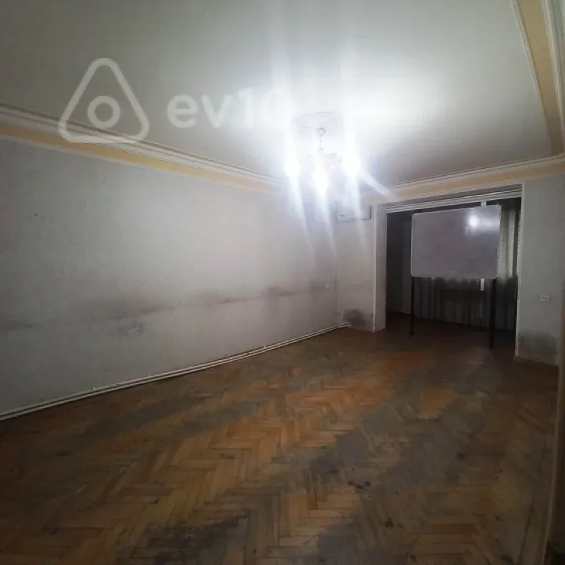 Kirayə verilir 3 otaqlı ofis 70 m²