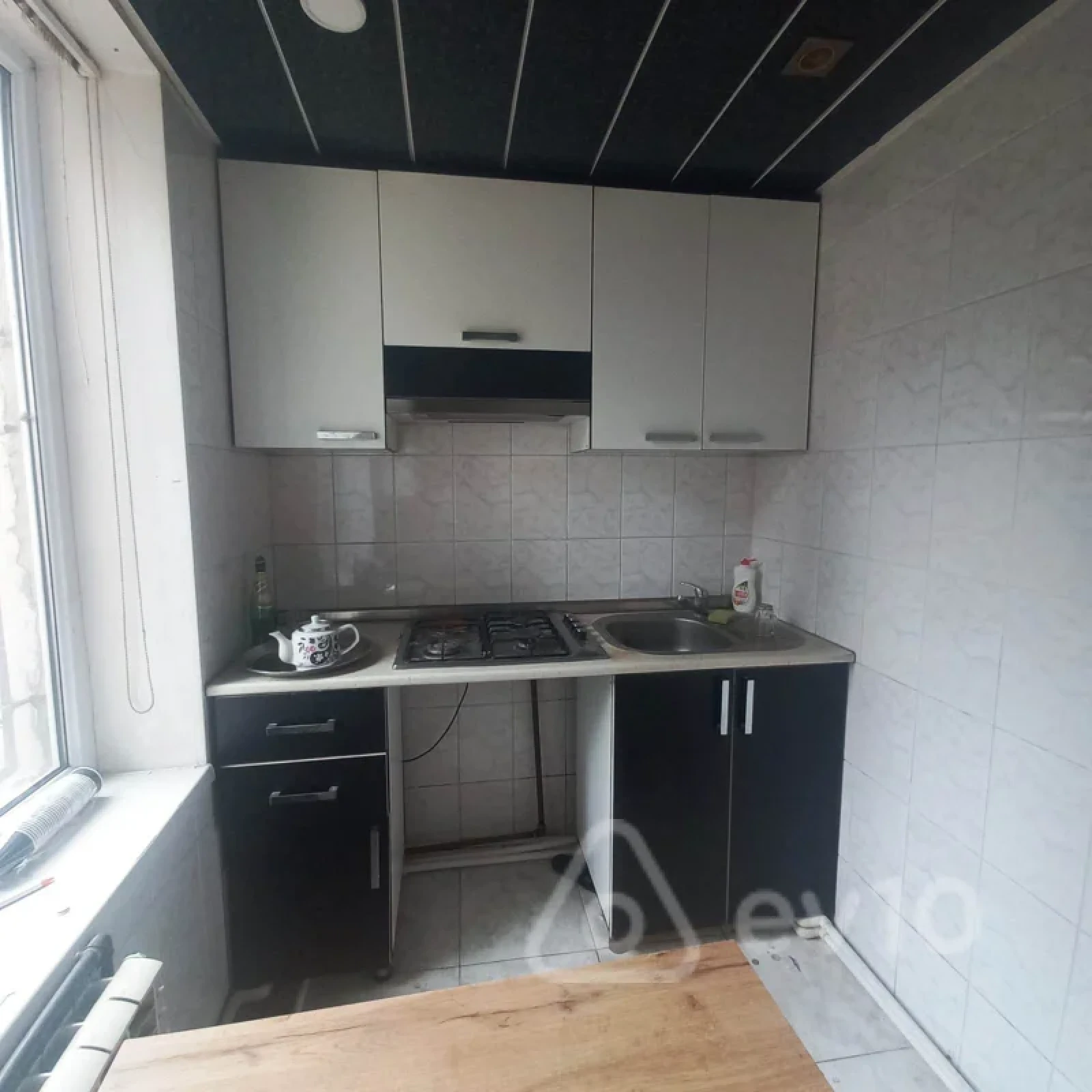 Kirayə verilir 3 otaqlı ofis 70 m²