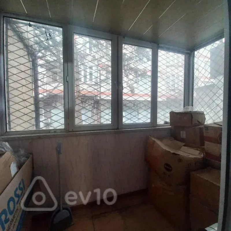 Kirayə verilir 3 otaqlı ofis 70 m²