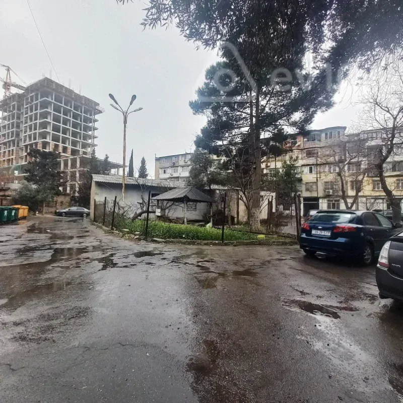 Kirayə verilir 3 otaqlı ofis 70 m²