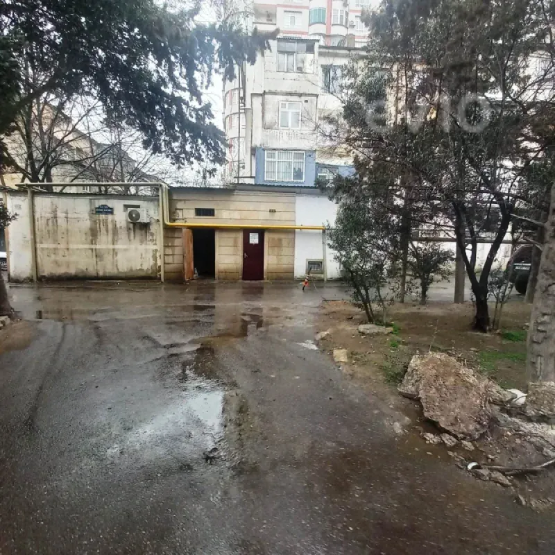 Kirayə verilir 3 otaqlı ofis 70 m²