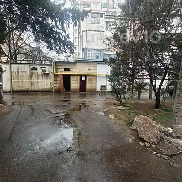 Kirayə verilir 3 otaqlı ofis 70 m²