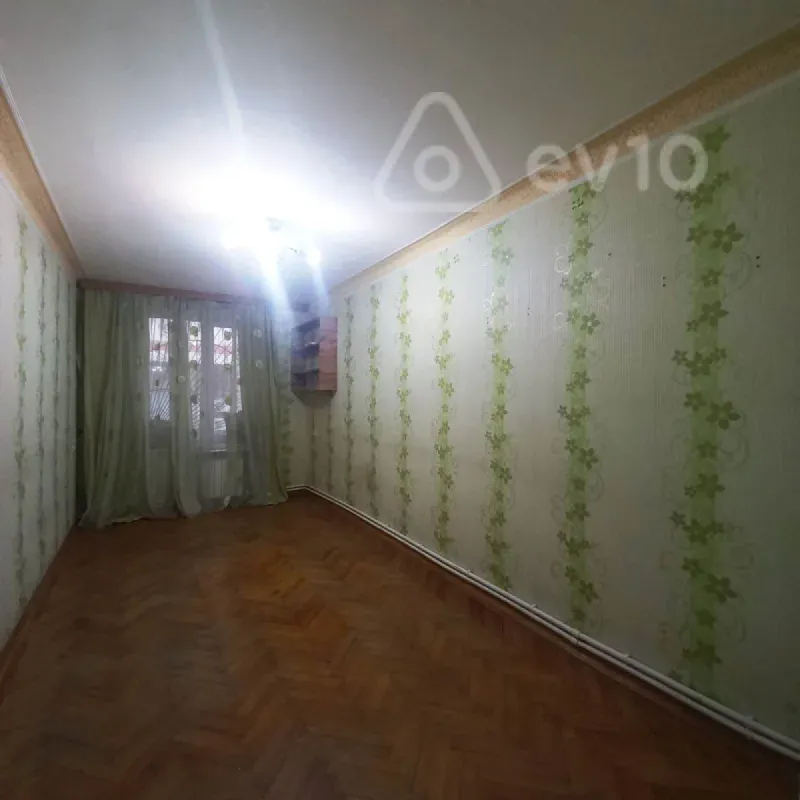 Kirayə verilir 3 otaqlı ofis 70 m²