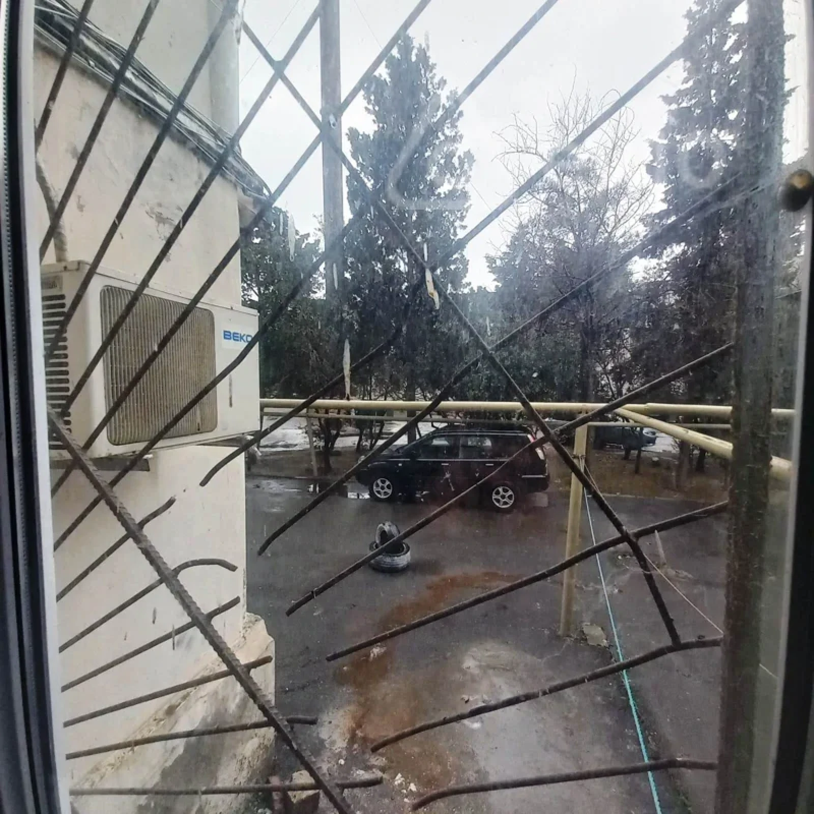 Kirayə verilir 3 otaqlı ofis 70 m²