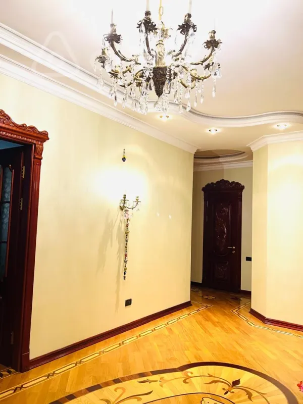 Satılır 4 otaqlı yeni tikili 153 m²