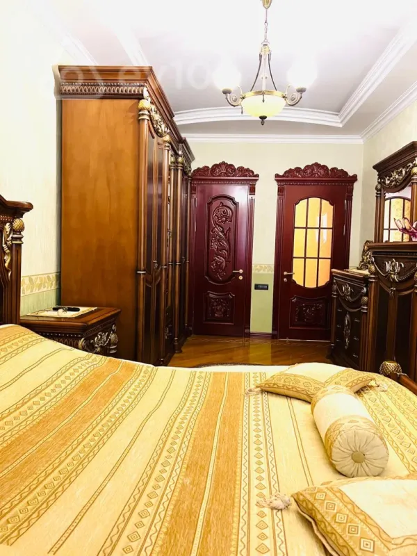 Satılır 4 otaqlı yeni tikili 153 m²